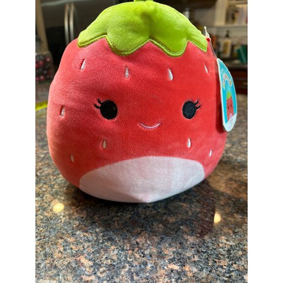 Squishmallows 8" Scarlett Strawberry *RARE* with Tag NWT - Picture 6 of 8